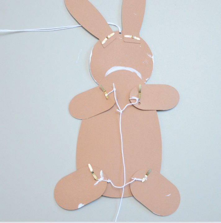 Etape 9 du tuto pour réaliser un lapin articulé