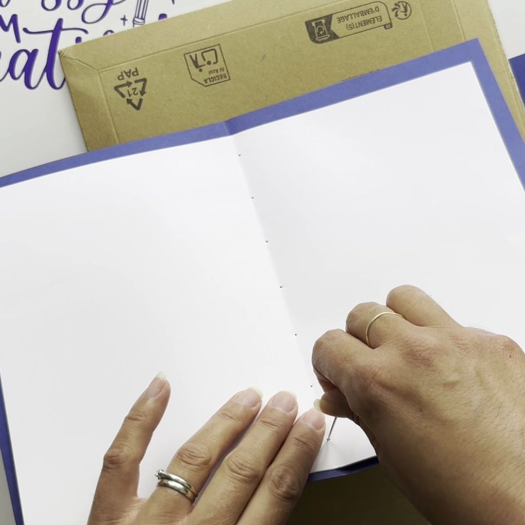 Etape 4 du tuto pour créer son carnet DIY