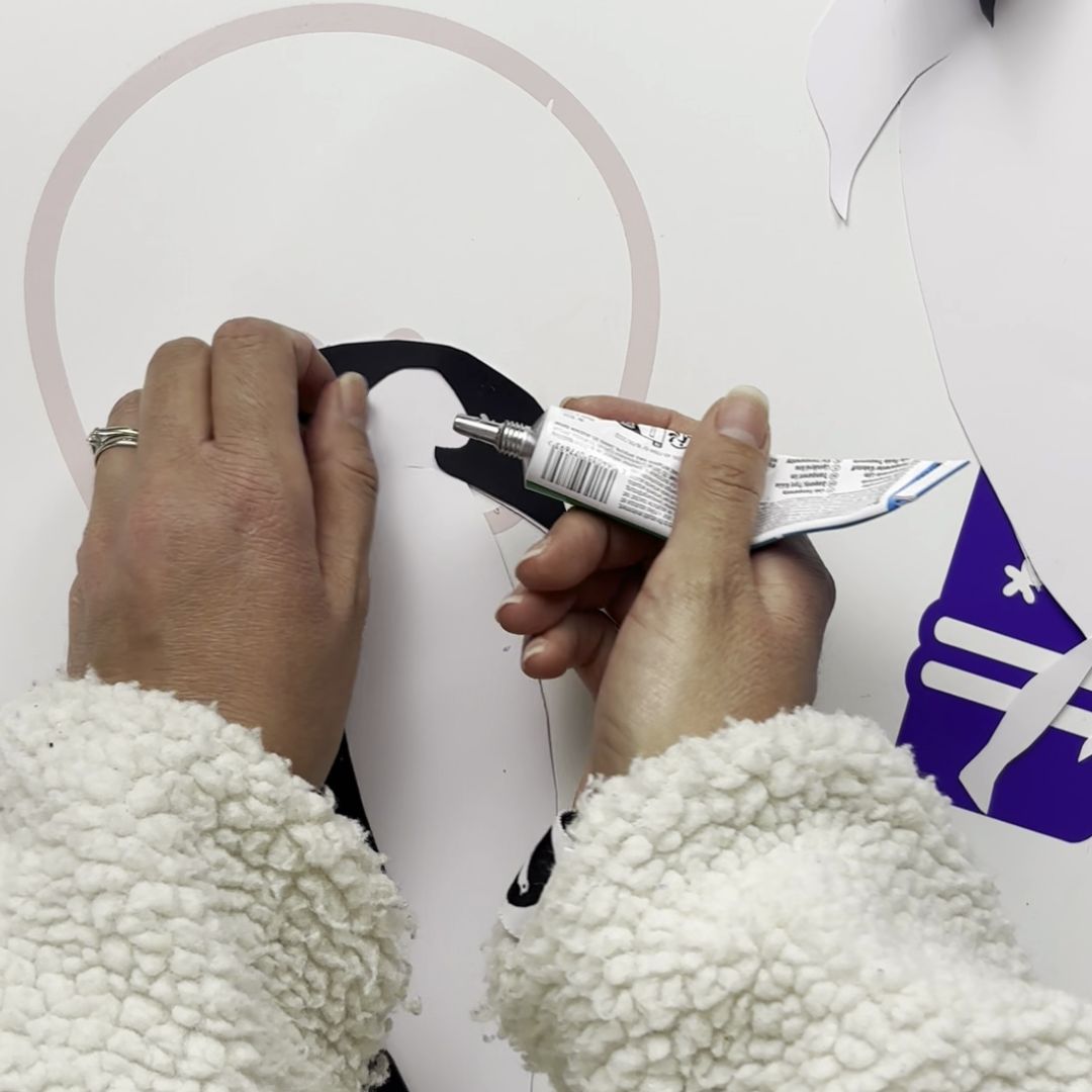 Etape 3 du tuto pour réaliser un DIY d'hiver autour du manchot