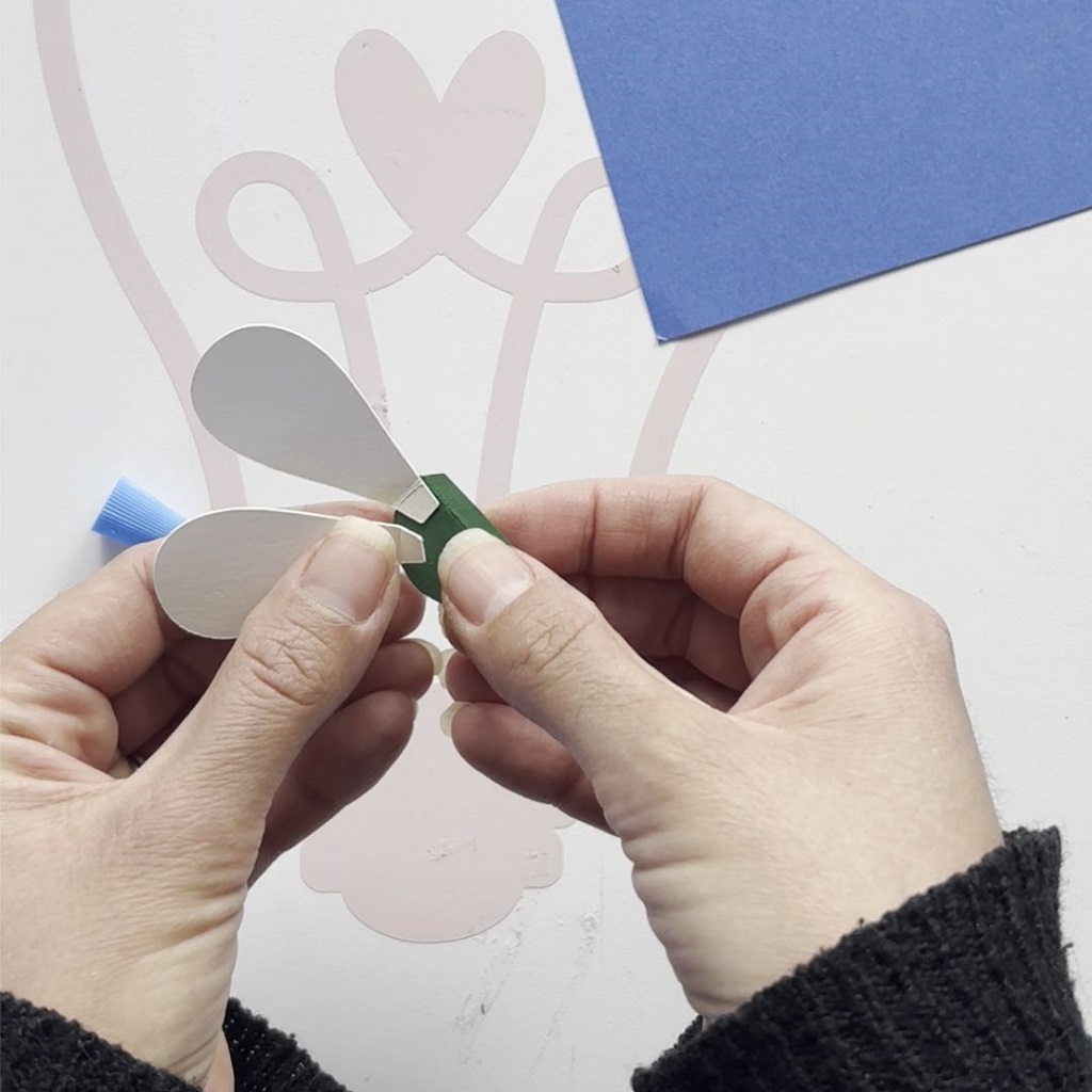 Etape 1 du tuto pour réaliser un paysage de fleurs