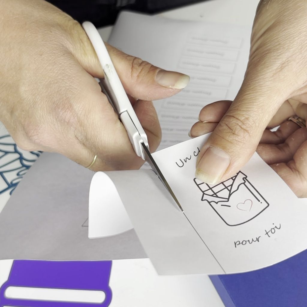 Etape 2 du tuto pour réaliser une boîte poisson d'avril DIY