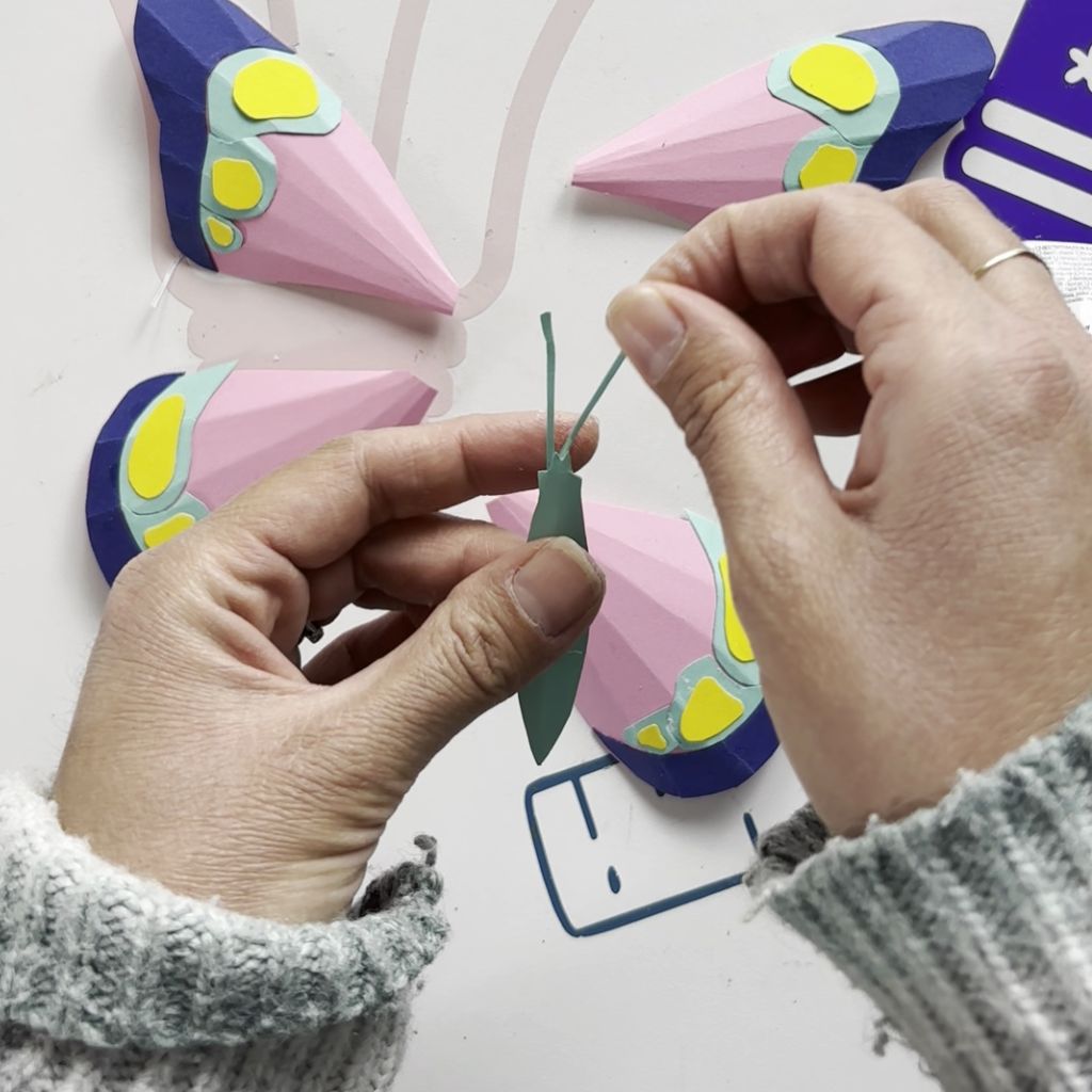 Etape 9 du tuto pour réaliser un papillon DIY