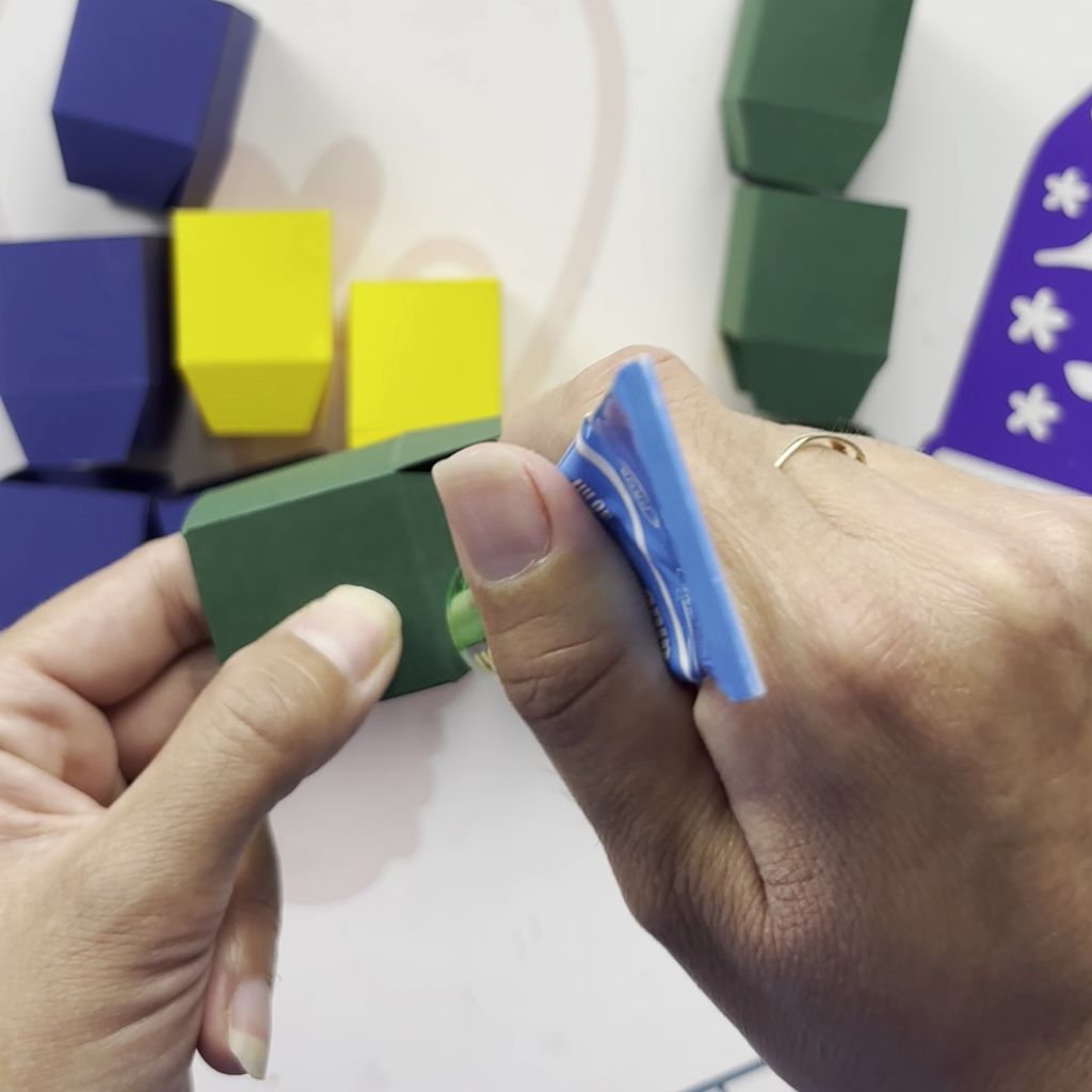 Etape 7 du tuto pour réaliser un pot rétro façon Tetris