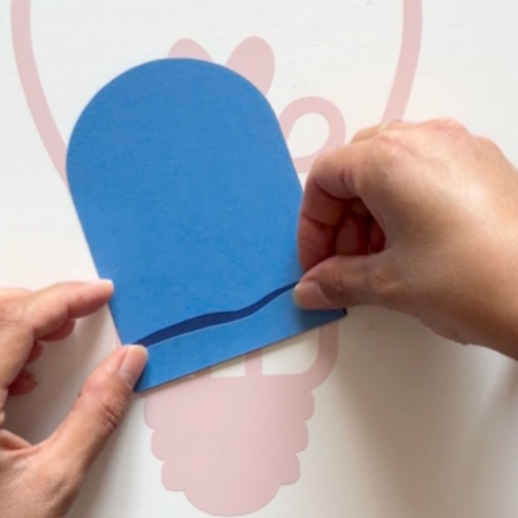 Etape 1 du tuto pour réaliser un soleil couchant en papier dans son cadre