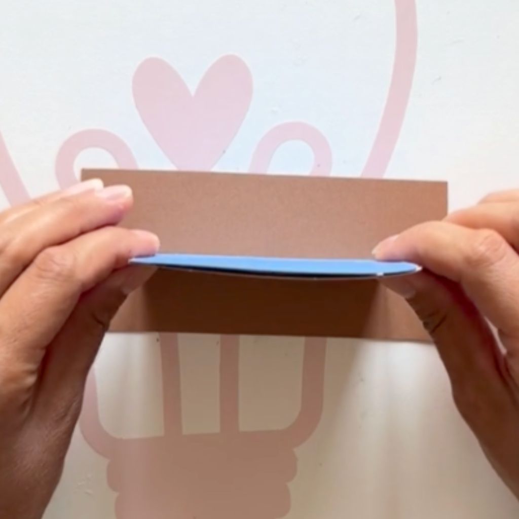 Etape 8 du tuto pour réaliser un sunset en papier dans son cadre