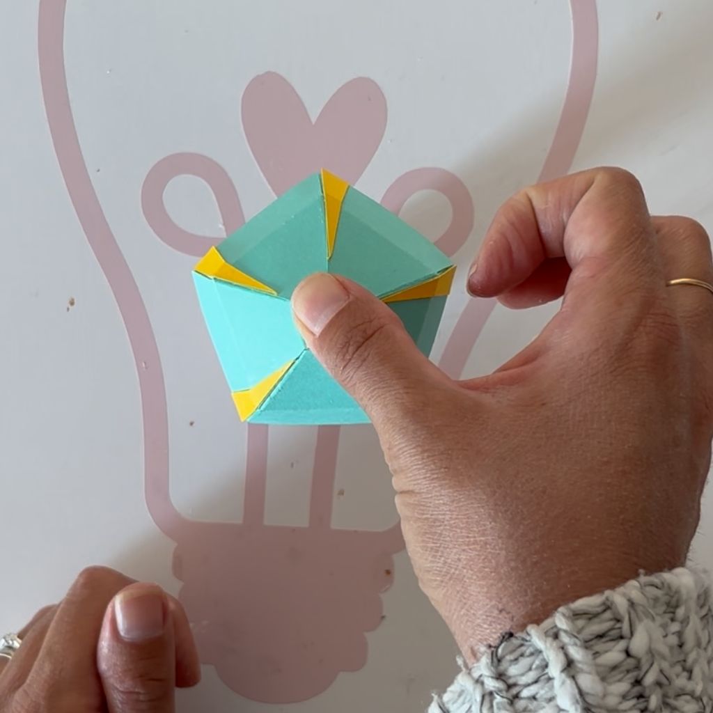 Etape 13 du tuto pour réaliser un champignon pop DIY