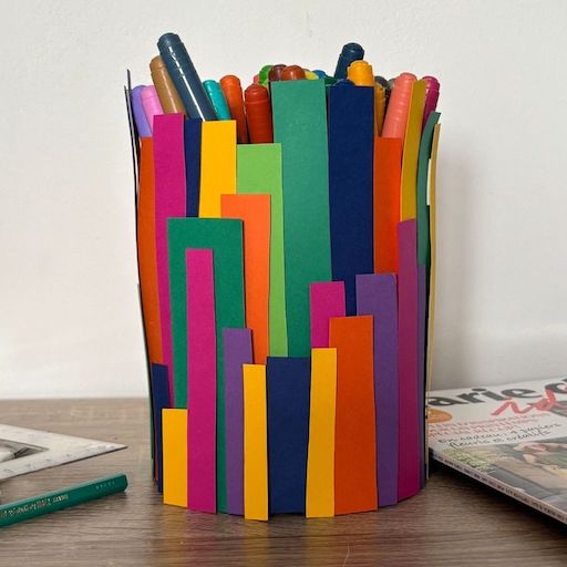 Pot à crayons coloré DIY