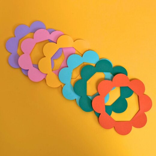 Colorettes en papier coloreée pour décorer bougeoir ou soliflore