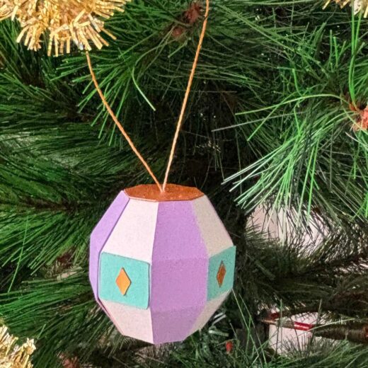 Suspension de Noël pour une déco pop de Noël en papier