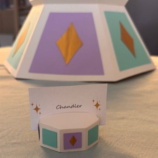 Marque-place en papier pour une déco de Noël en papier